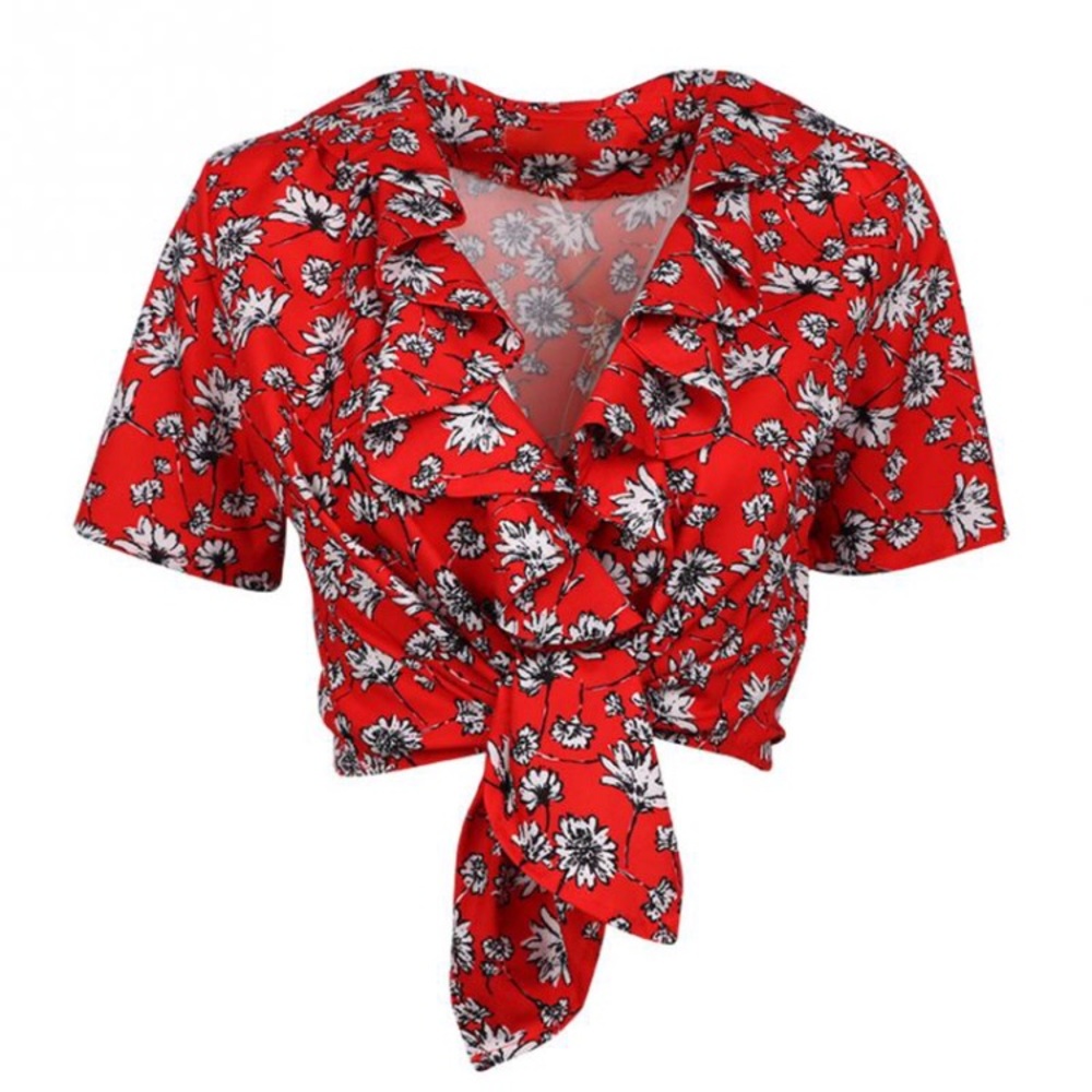 ✨3 for $20✨Red Floral crop top - Picture 2 of 4